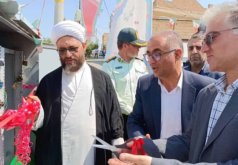 افتتاح طرح های عمرانی، بهداشتی و خدماتی در اهر و هریس