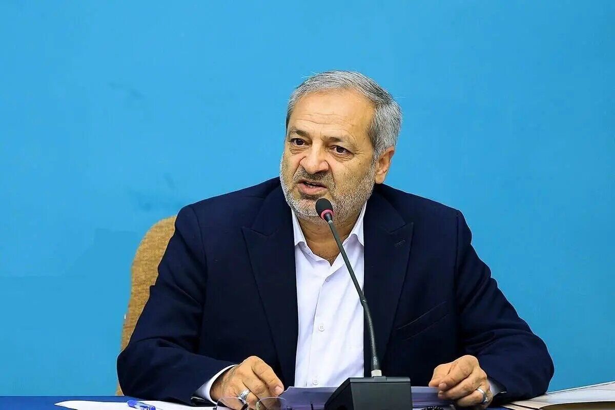 توضیح وزیر درباره استخدام نیروهای نهضتی در آموزش و پرورش | محدودیت‌های قانونی و تفاوت میان محل وجود نیرو و نیاز