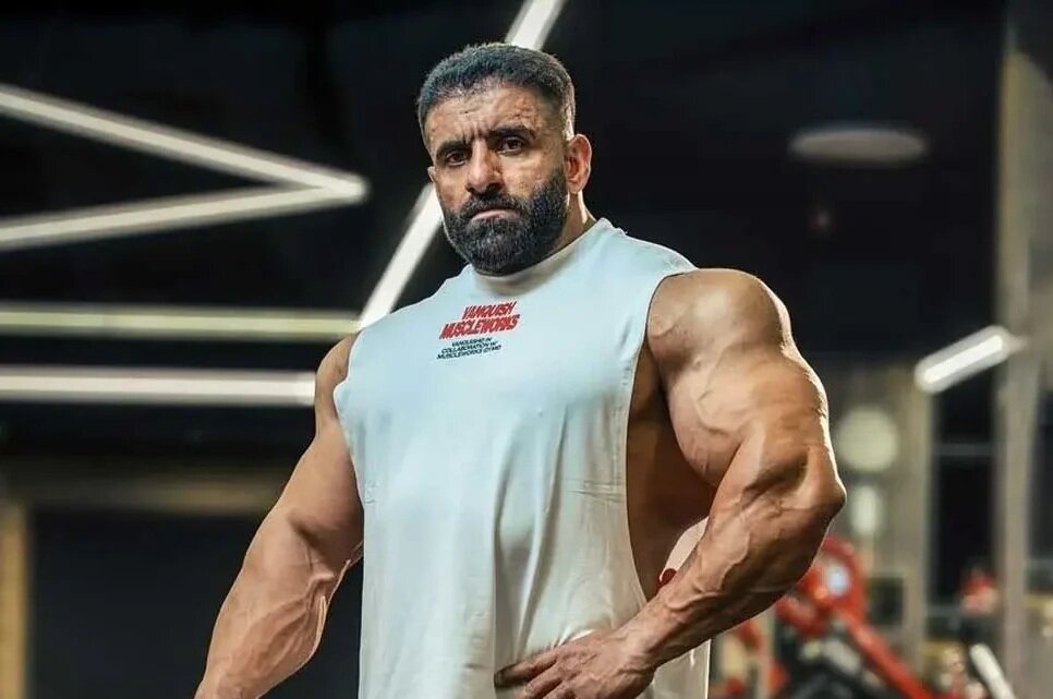 واکنش تند هادی چوپان به جنجال ورودش به امارات!