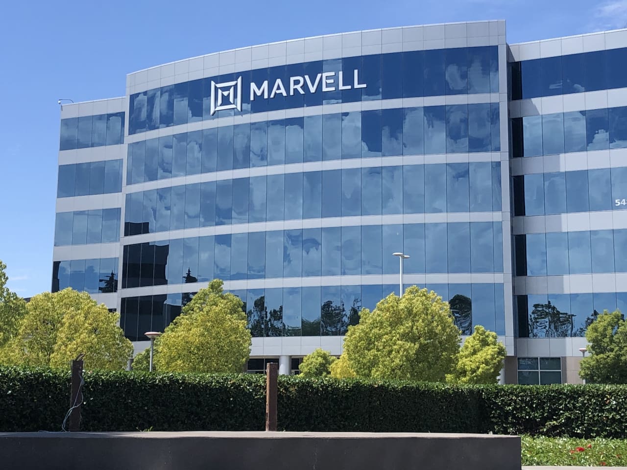 با زیر سوال بردن سرمایه گذاران از معامله گوگل، سهام شرکت Marvell Technology سقوط کرد. این چیزی است که وال استریت می گوید.