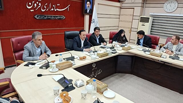 شهرداران و دهیاران با ایدههای جدید به دنبال توسعه باشند