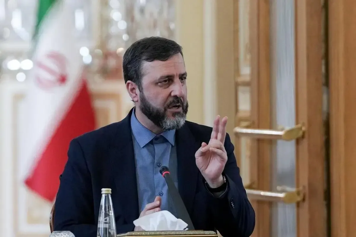 غریبآبادی: ایران هیچ تعجیلی برای باز کردن تنگه هرمز ندارد