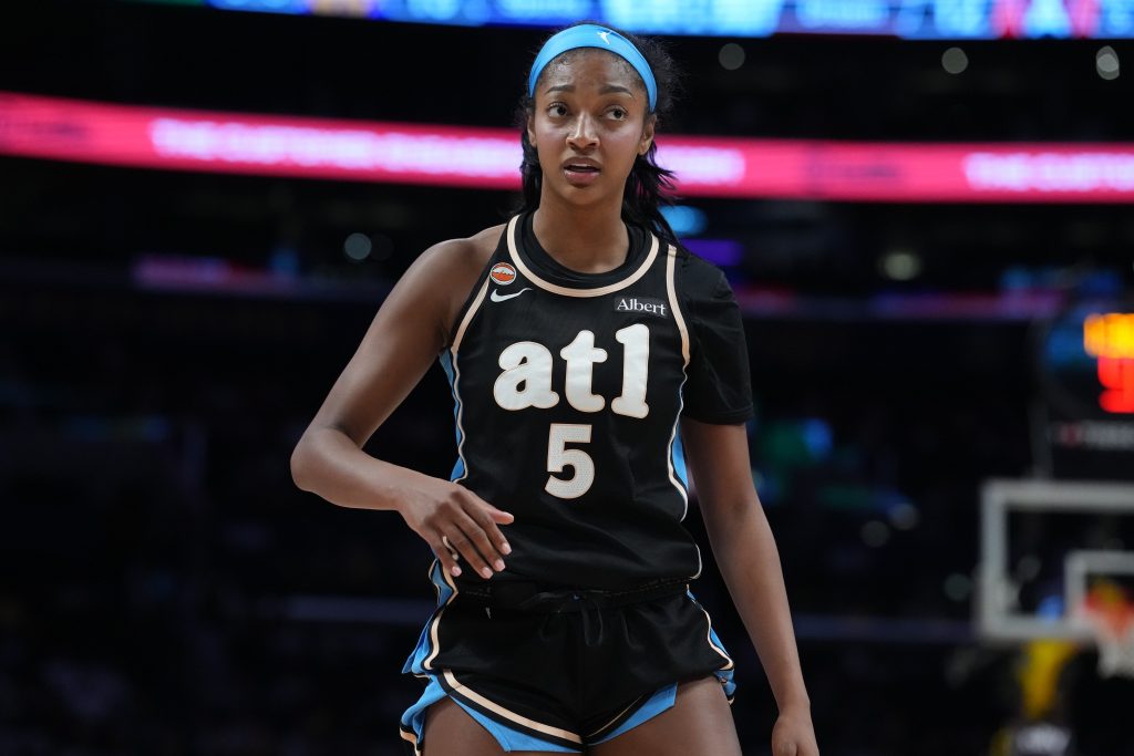 گزارشگر سابق ESPN واکنش 3 کلمه ای را برای افزایش شانس آنجل ریس در مقابل A'ja Wilson برای افتخار فردی حذف کرد.