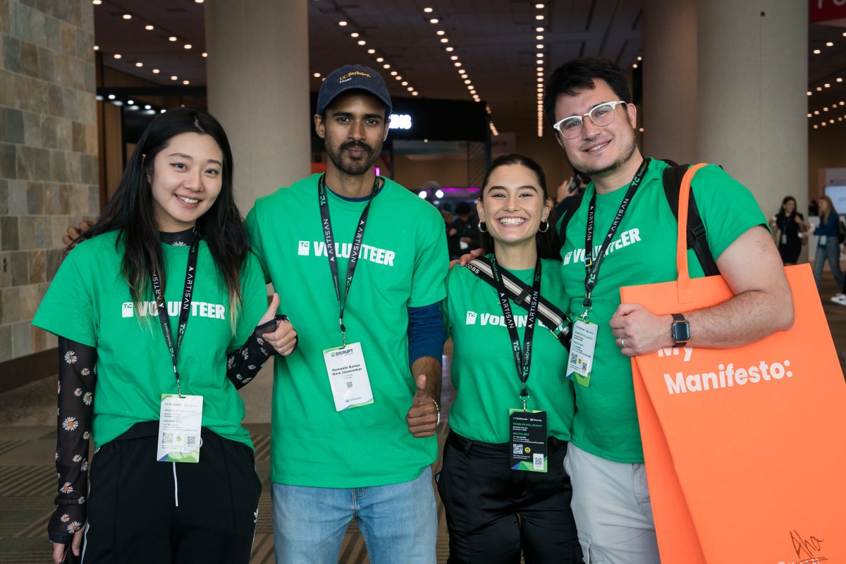 کمک به ساختن آینده استارتآپها: در TechCrunch Disrupt 2026 داوطلب شوید