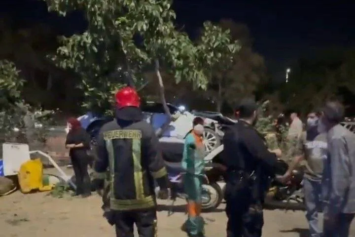 شب خونین در مشهد؛ خودرو به تجمعکنندگان زد، ۴ نفر کشته شدند