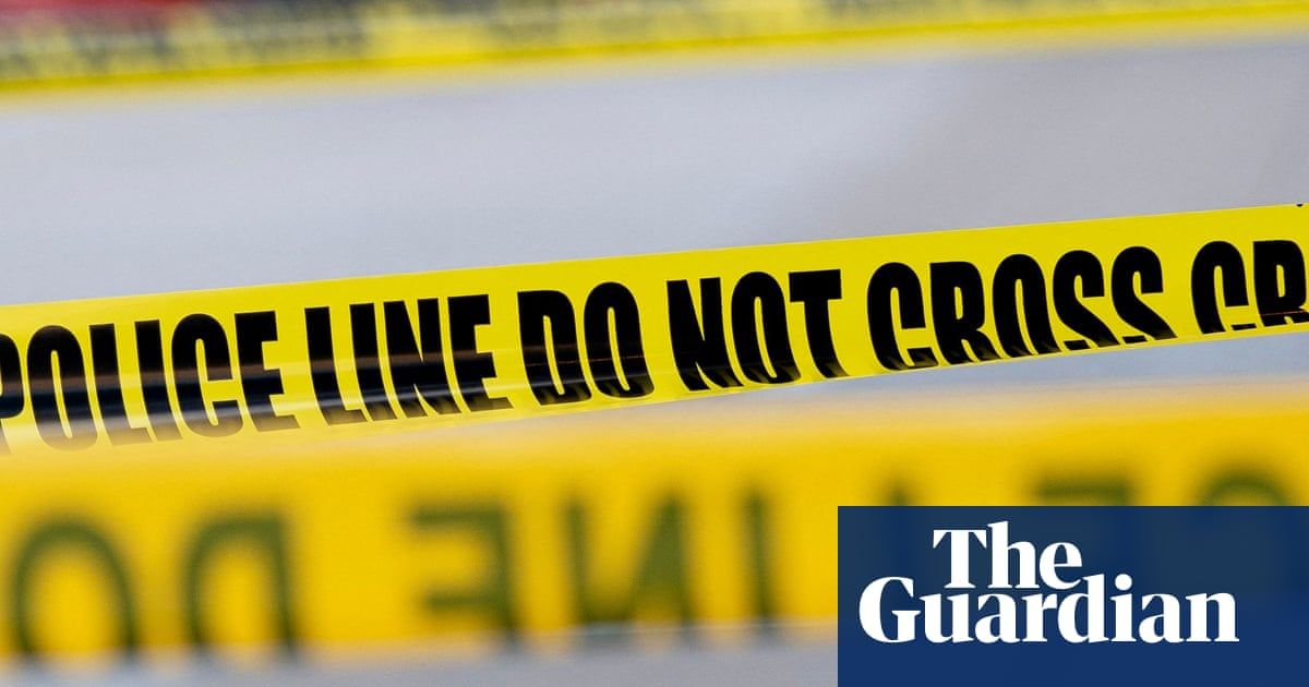 چندین قربانی از جمله دو افسر پلیس در تیراندازی در مرکز شهر مینیاپولیس زخمی شدند