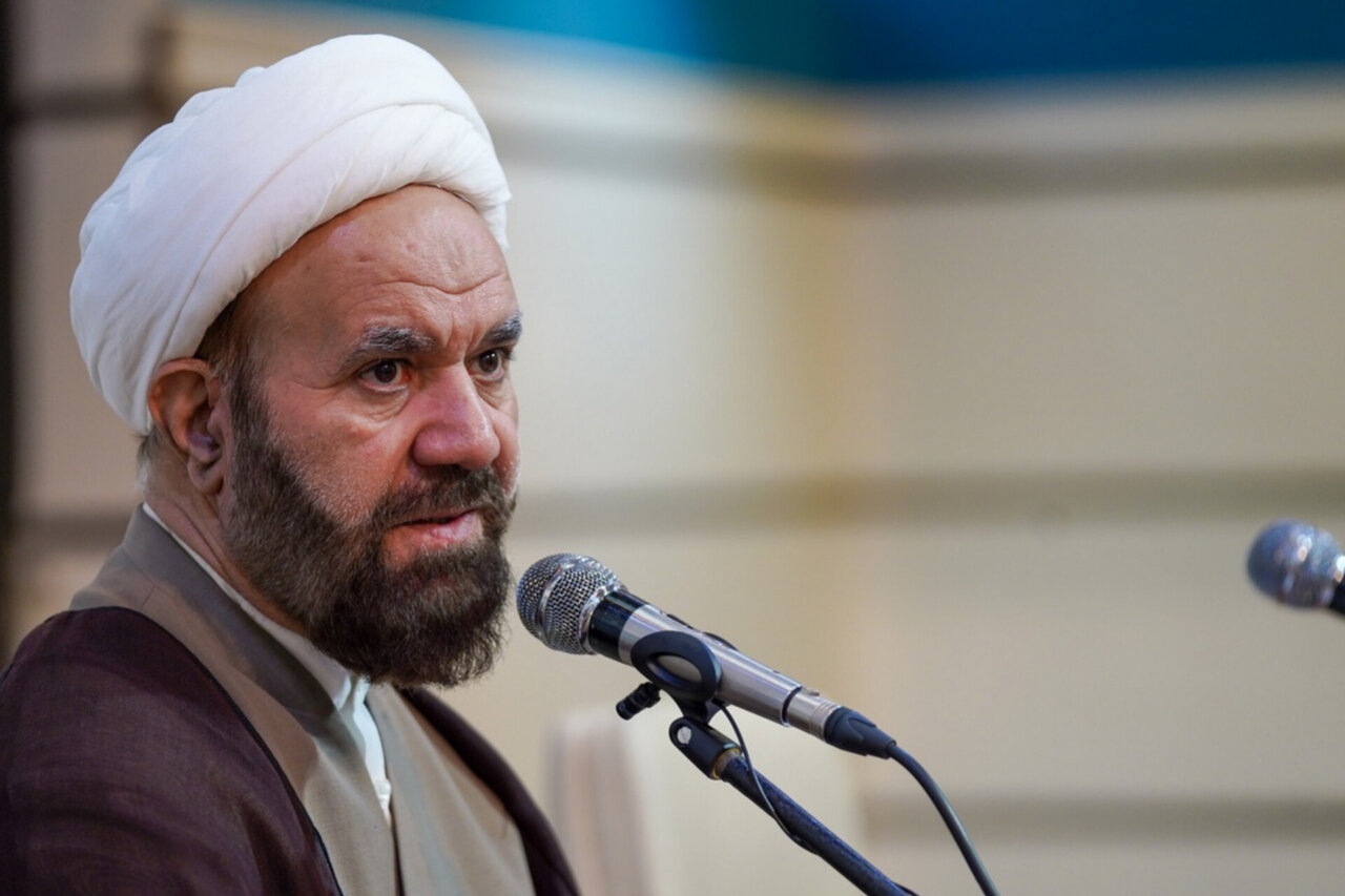 کلانتری: انقلاب اسلامی سلطه فرهنگی غرب را به چالش کشید