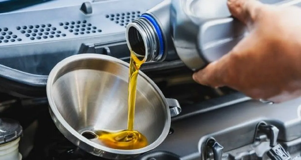 چرا خودروهای کم‌کار هم باید هر ۶ تا ۱۲ ماه روغن موتور عوض کنند؟