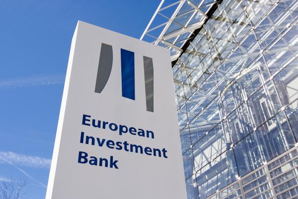 EIB بر نقش آذربایجان در رشد اقتصادی قفقاز جنوبی تاکید کرد (اختصاصی)