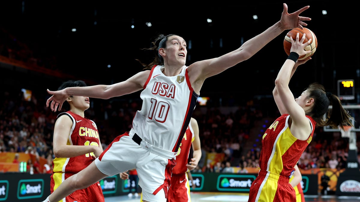 نبرد تراجنسیتی و ورزشکار WNBA در جام جهانی فیبا خاموش شد | نظر