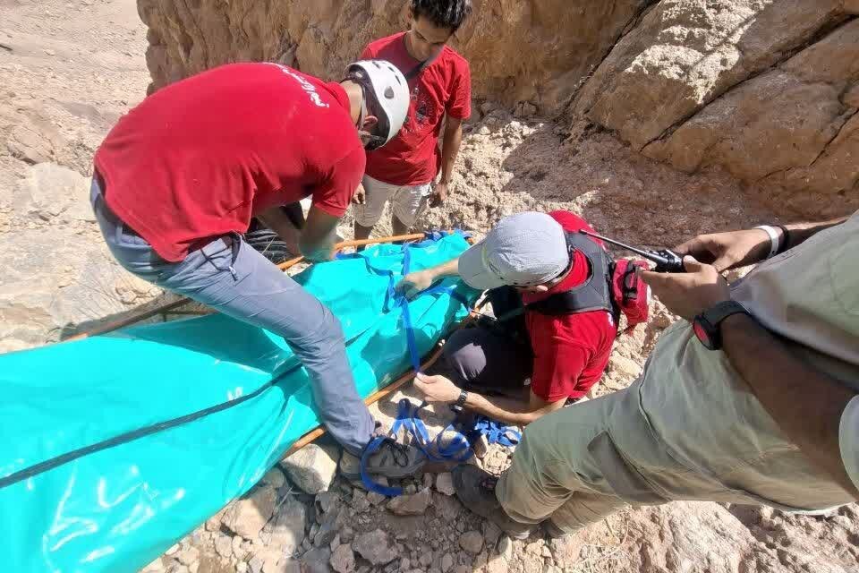 سقوط مرگبار نوجوان ۱۵ ساله در ارتفاعات غار بوژنه خرانق