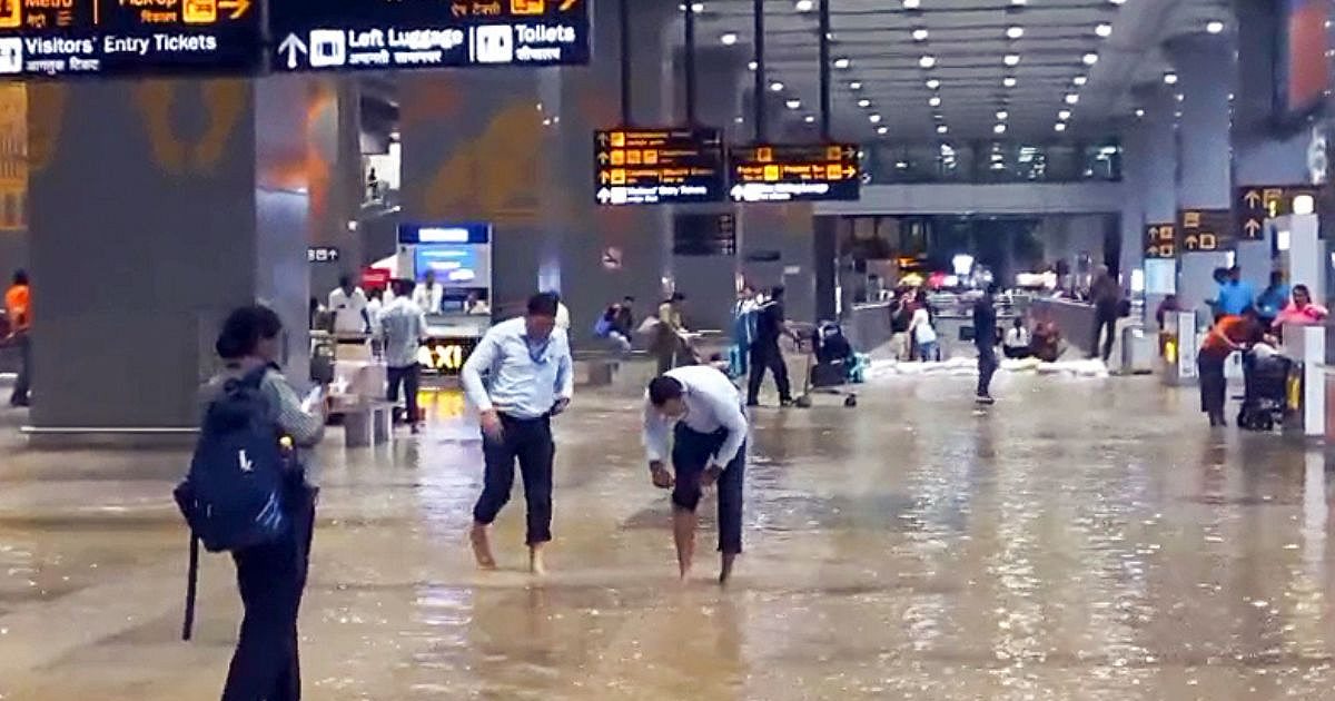 بارش باران دهلی فرودگاه IGI را سیل کرد و نگرانی‌های مربوط به غرقابی را پیش از بریکس افزایش داد