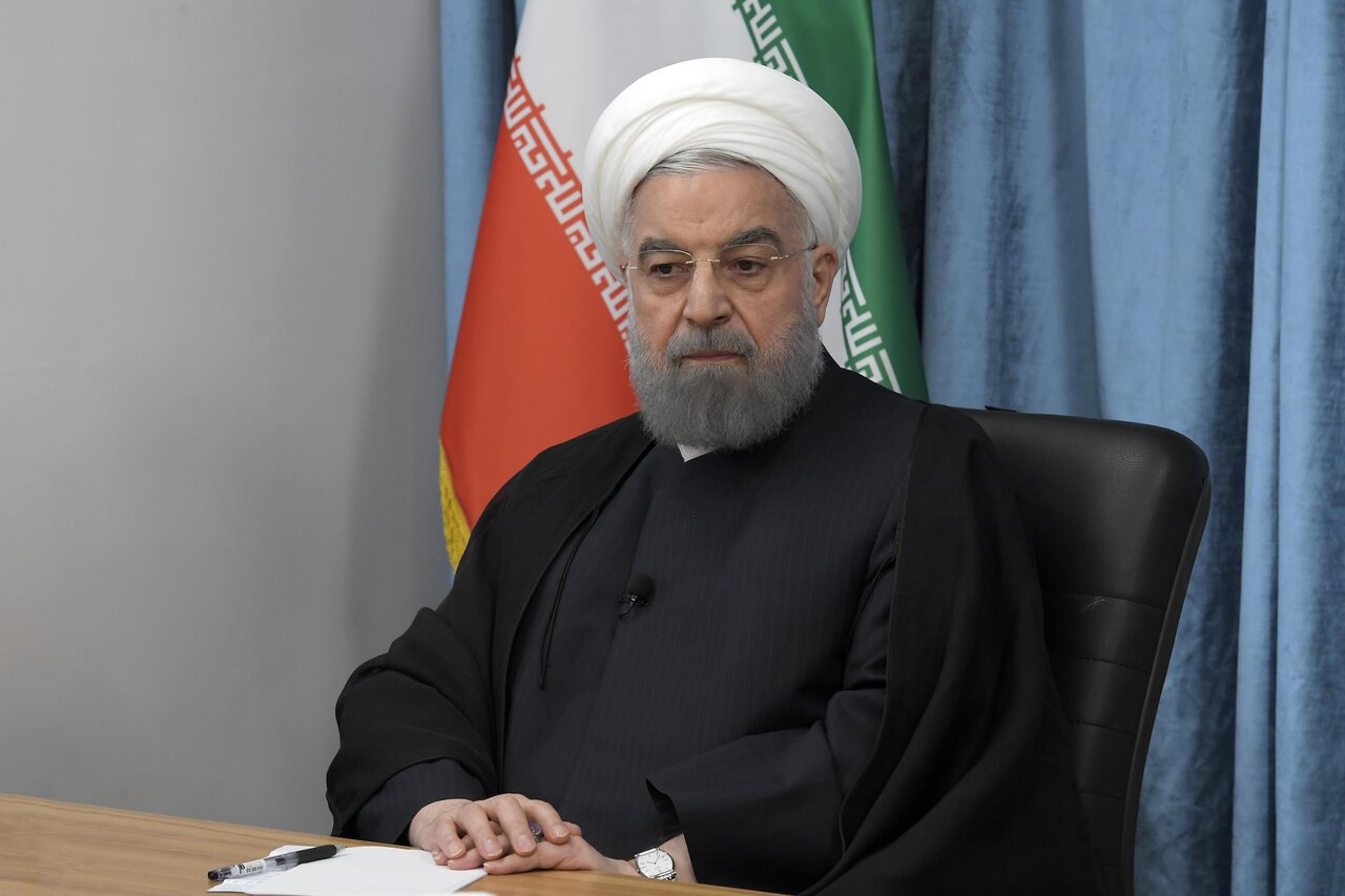 ببینید | روحانی: آن که پیامبر بود مشورت می‌کرد؛ ما حاضر به مشورت با مردم و ولی‌نعمتان خودمان نیستیم؟