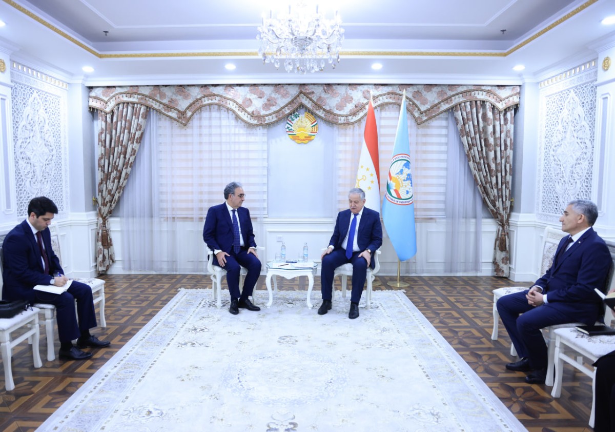 تاجیکستان و آذربایجان وضعیت و چشم انداز روابط دوجانبه را بررسی می کنند