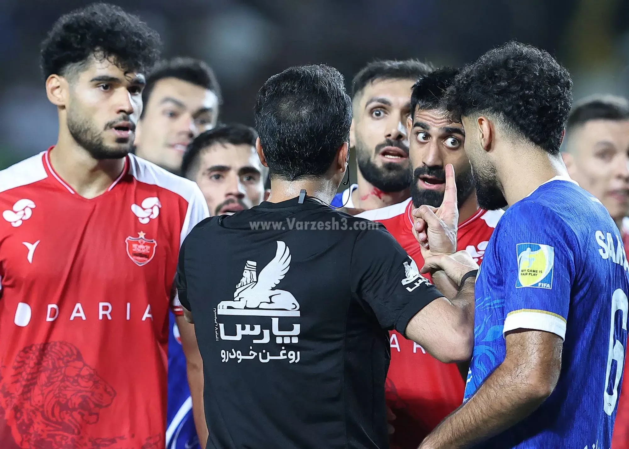 درگیری جدید در حاشیه درگیری خونین/ جنجال جدید دربی با ظهور شجاع خلیلزاده!