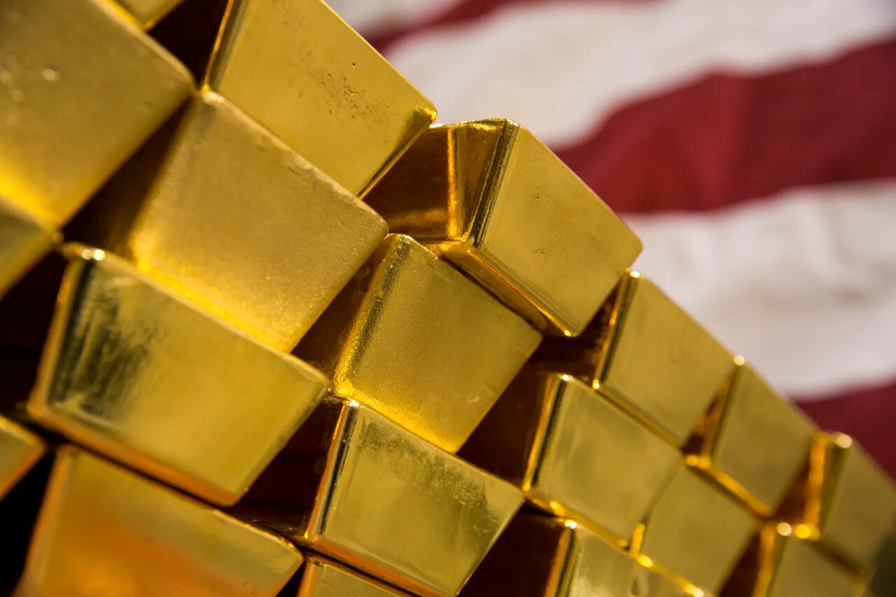 چرا اروپاییها در حال خارج کردن ذخایر طلای خود از آمریکا هستند؟