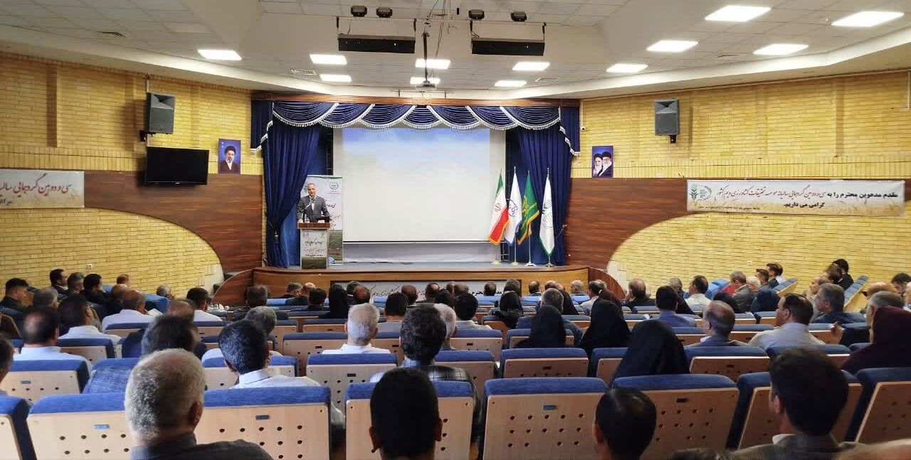 آغاز گردهمایی سالانه موسسه تحقیقات دیم کشور در مراغه