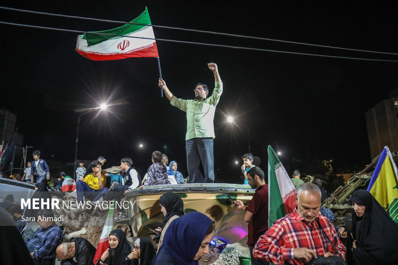 مشارکت مردمی در تجمعات شبانه بزرگترین مؤلفه قدرت جمهوری اسلامی ایران