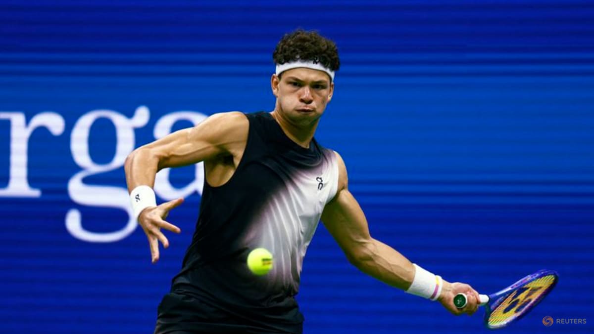 شلتون تسیسیپاس را متوقف می کند، مسابقه آلکاراز را در US Open راه اندازی می کند
