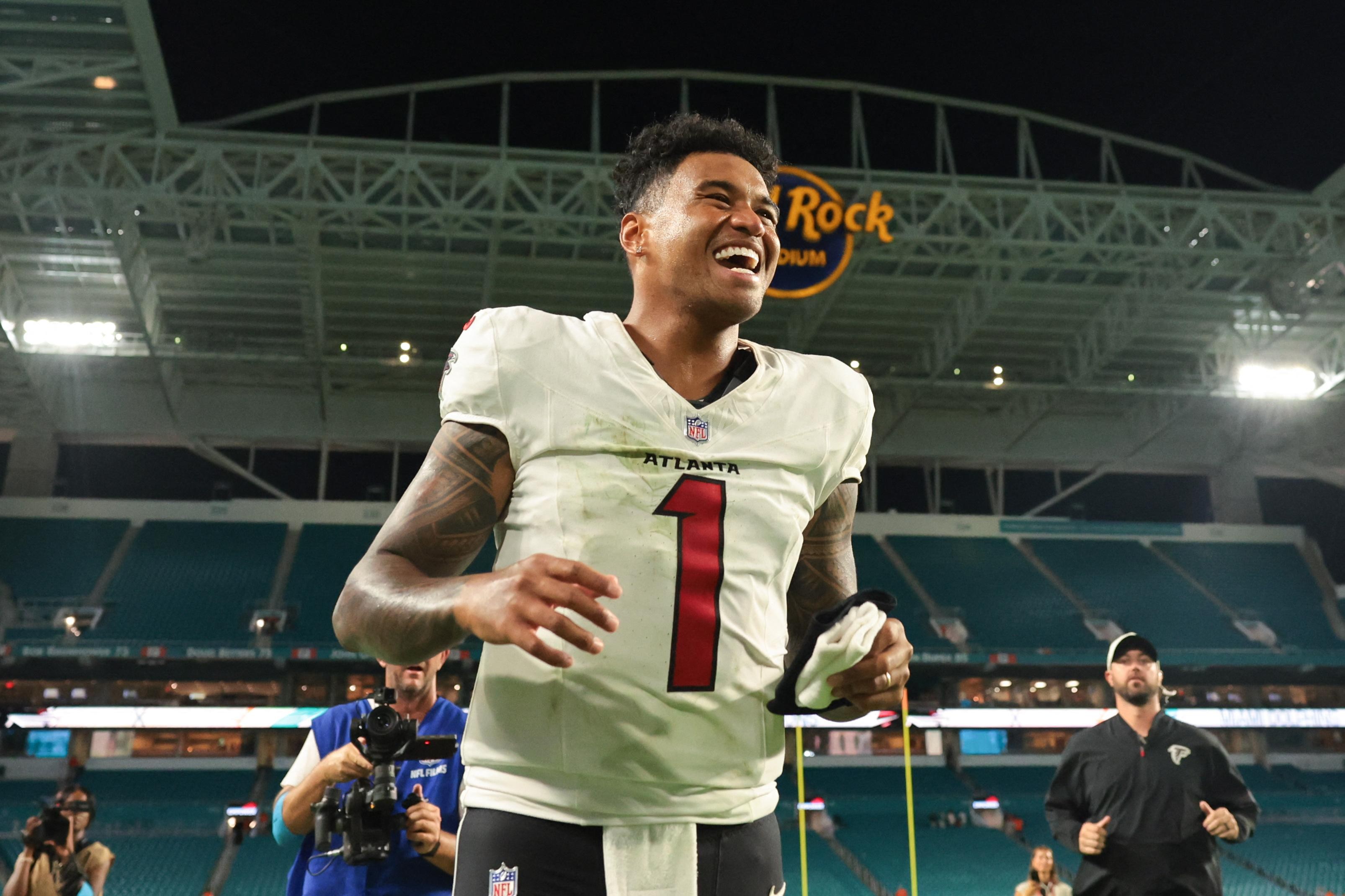 و QB شروع Falcons برای هفته 1 … Tua Tagovailoa است