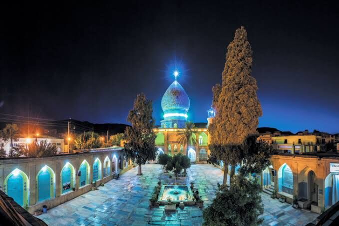 آرامگاه علیبنحمزه(ع) در شیراز، گنبدی فیروزهای بر فراز تاریخ غار باباکوهی