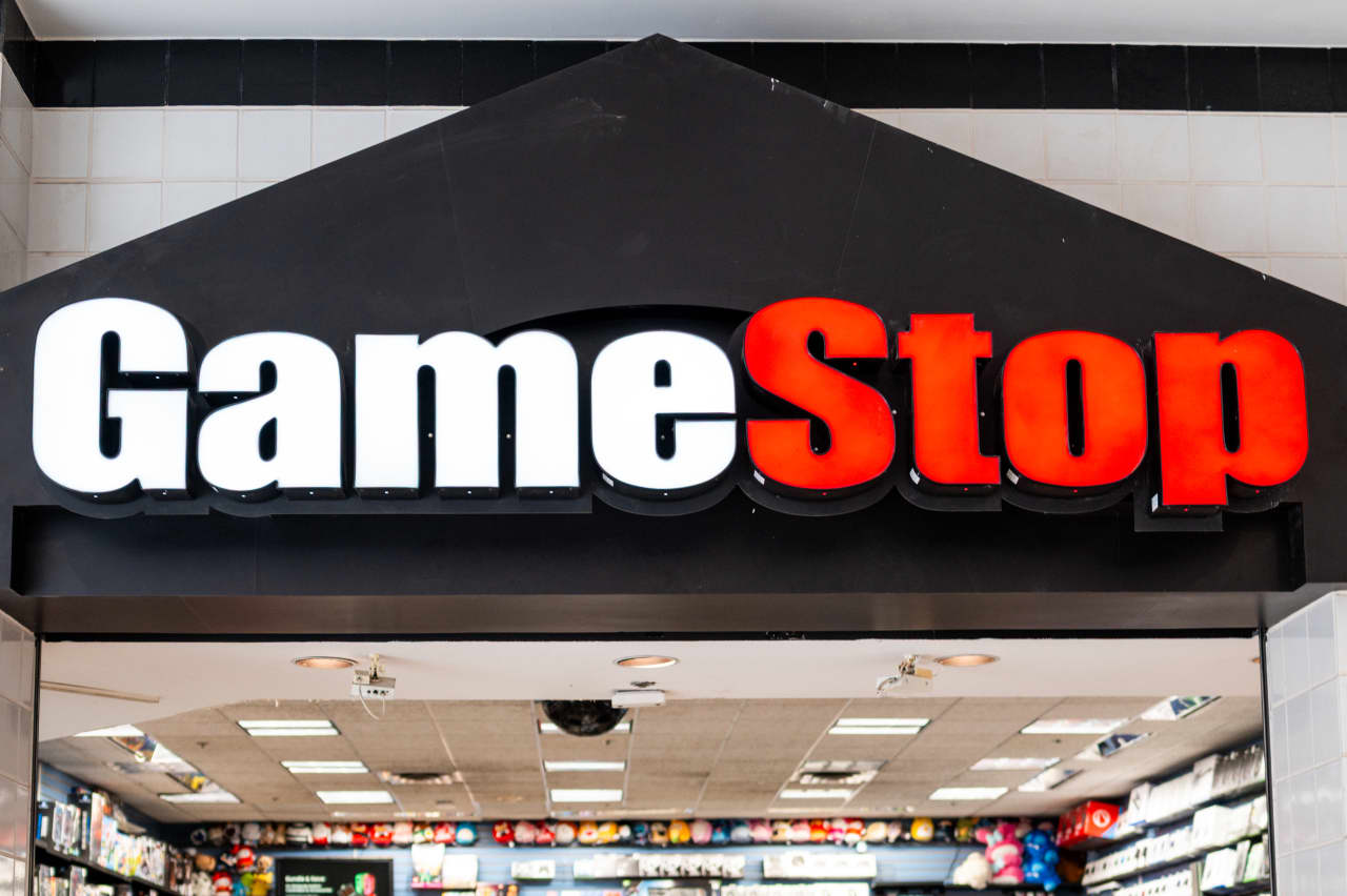 GameStop اکنون درآمد بیشتری از کلکسیون ها نسبت به بازی های ویدیویی دارد