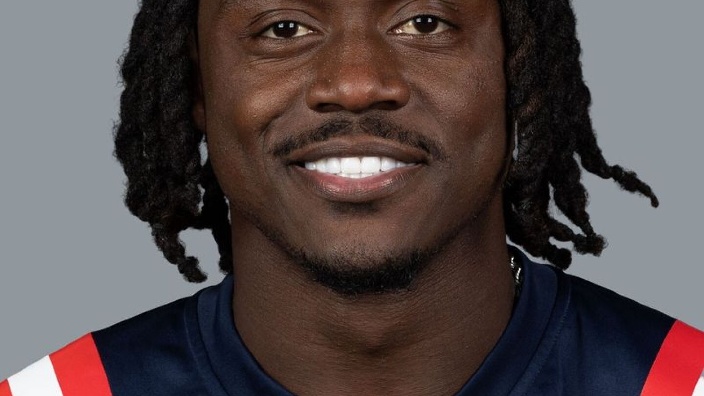 A.J. قهوه ای (مچ پا) انجام شده برای روز در مقابل Seahawks