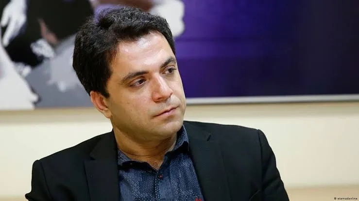 انتقاد مجتهدزاده از محدودیت انتخاب وکیل در پروندههای امنیتی قوه قضائیه