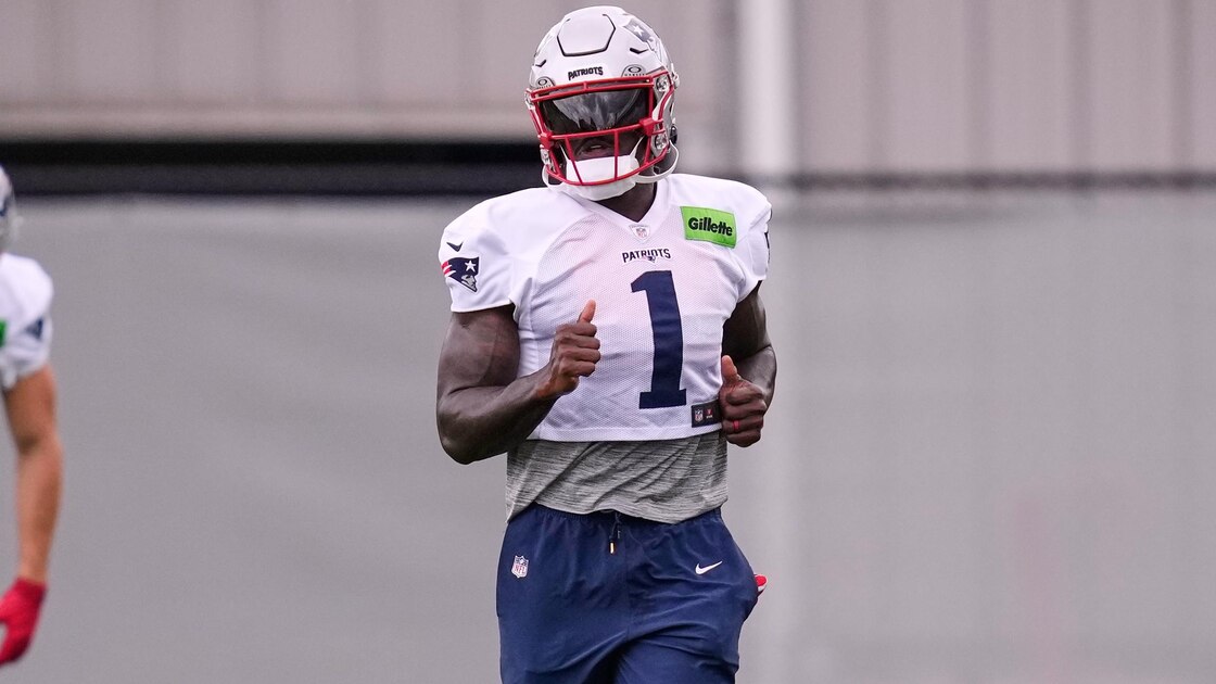 A.J. Brown Injured، آخرین به‌روزرسانی‌ها در مورد وضعیت Patriots WR پس از خروج در مقابل Seahawks در Opener