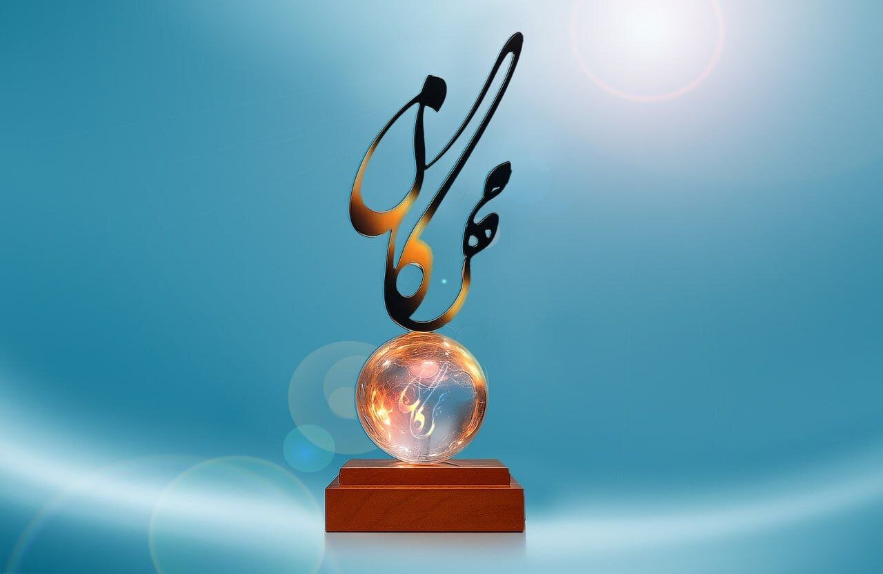 ۲۴۷۷ رمان و مجموعه داستان در چرخه داوری جایزه مهرگان ادب