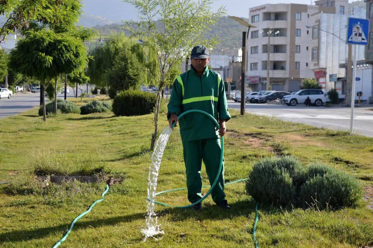 تأکید بر مدیریت هوشمند منابع آب و استفاده از پساب در فضای سبز ایلام