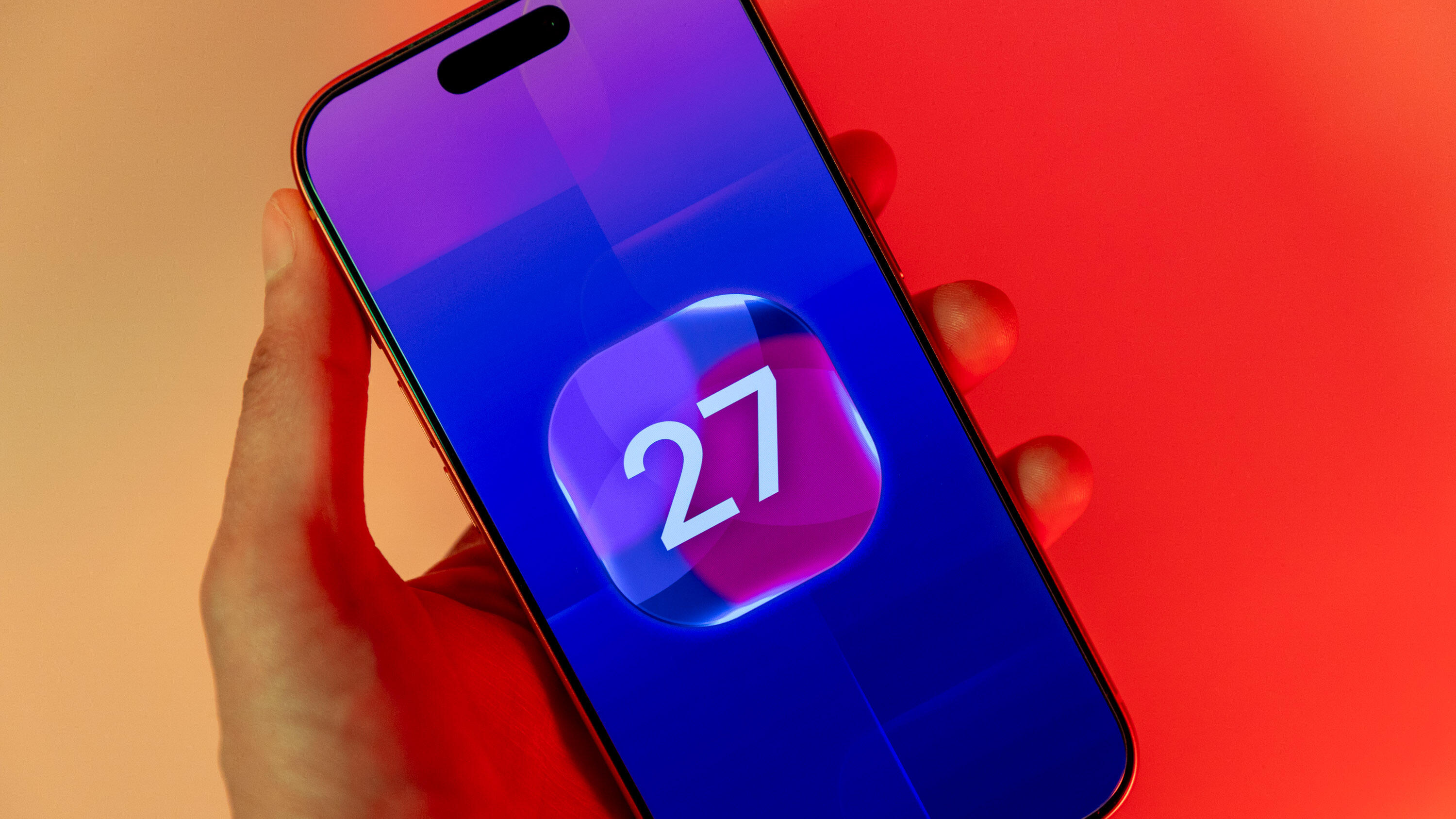 چرا آیفون من «جستجو و سیری» را با iOS 27 بهینه میکند؟