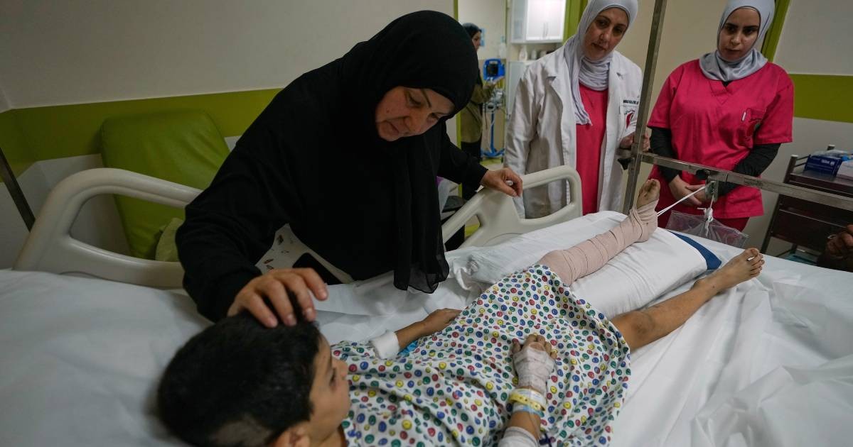 حمله هوایی اسرائیل به روستایی در جنوب لبنان ۱۲ نفر از جمله ۲ کودک کشته شدند.