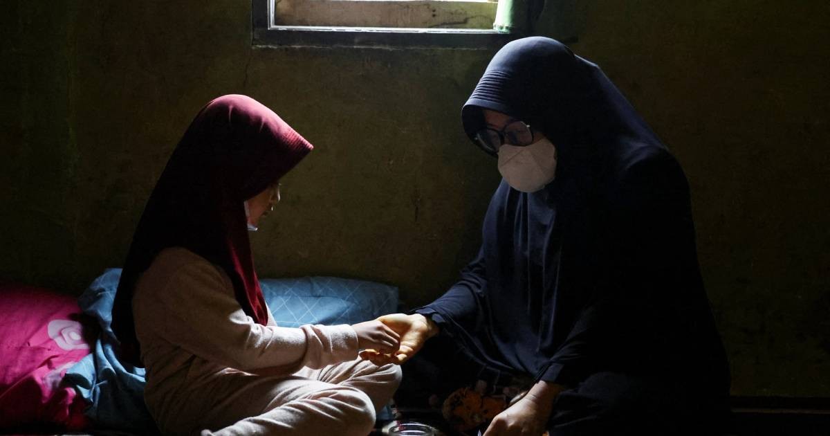 آتش سوزی خفگی اندونزی و مه مشکلات تنفسی را در بورنئو، آسیا نیوز بدتر می کند