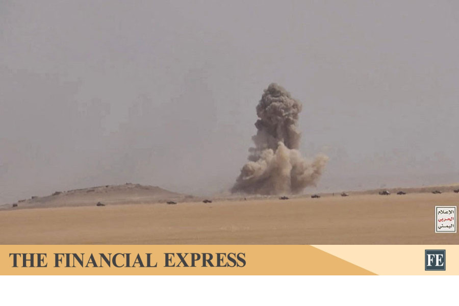 با گسترش جنگ غرب آسیا، سعودی ها یمن را می کوبند، حوثی ها به سمت عربستان شلیک می کنند