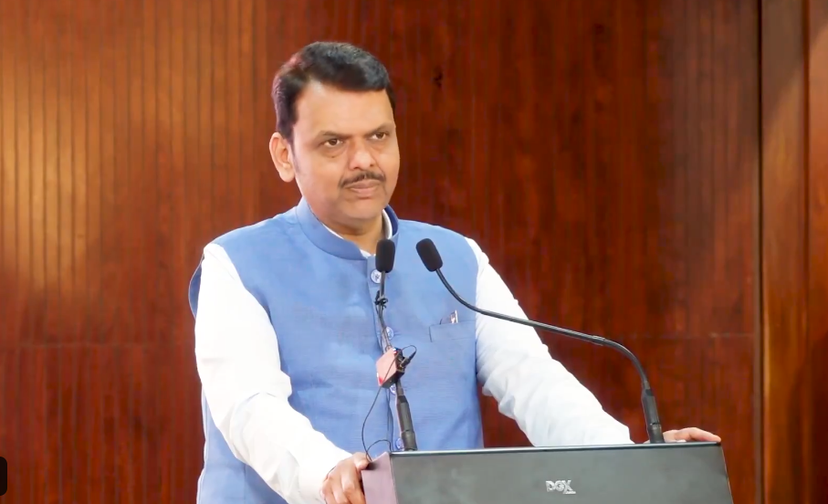 بررسی‌های تلفات محصول از 5 اکتبر آغاز می‌شود: ماهاراشترا CM Fadnavis