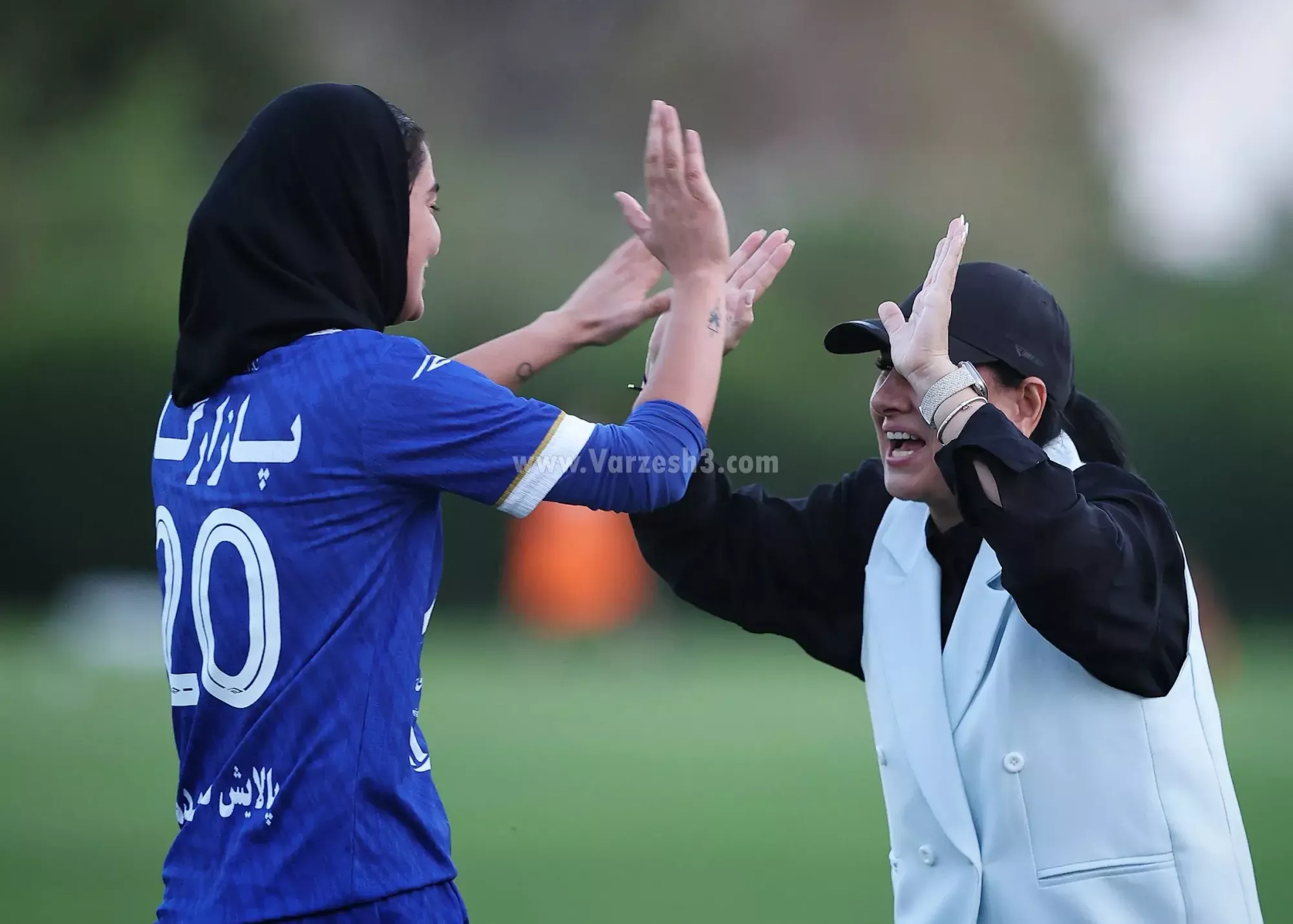 استقلال 2 – پالایش گاز ایلام 0/ ورود قاطع استقلال به لیگ برتر زنان