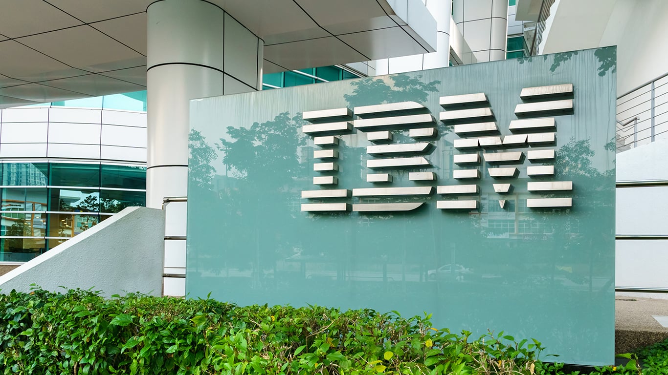 IBM سود سهام خود را برای 31 سال افزایش داده است. تورم همچنان برنده است