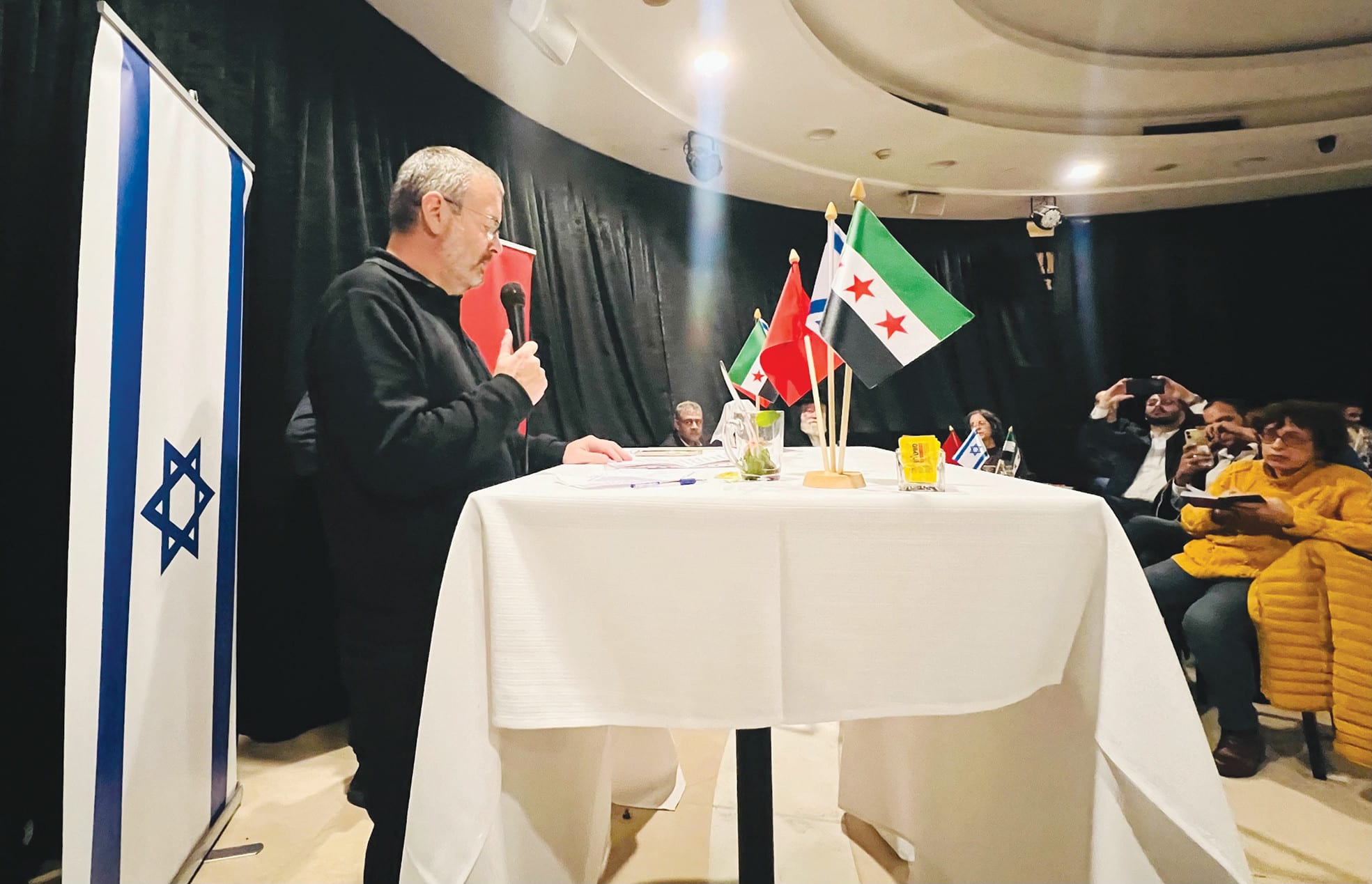 "من طرفدار ابراهیم هستم": با متحدان بعید دیدار کنید که همه چیز را برای صلح با اسرائیل به خطر می اندازند