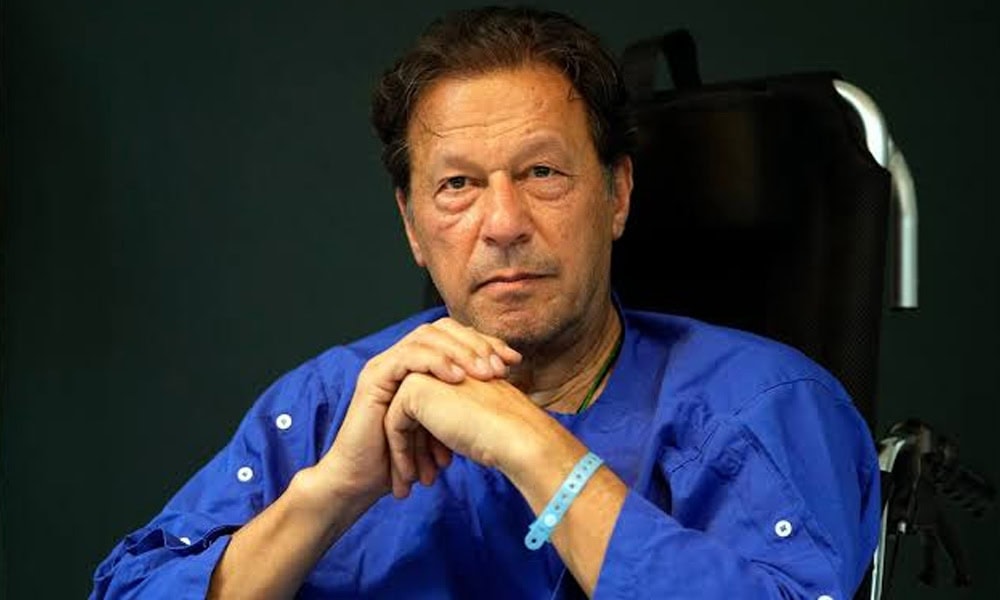 عمران خان در حالی که برنامه PTI در 27 مارس برنامه ریزی می کند، معاینه پزشکی می شود
