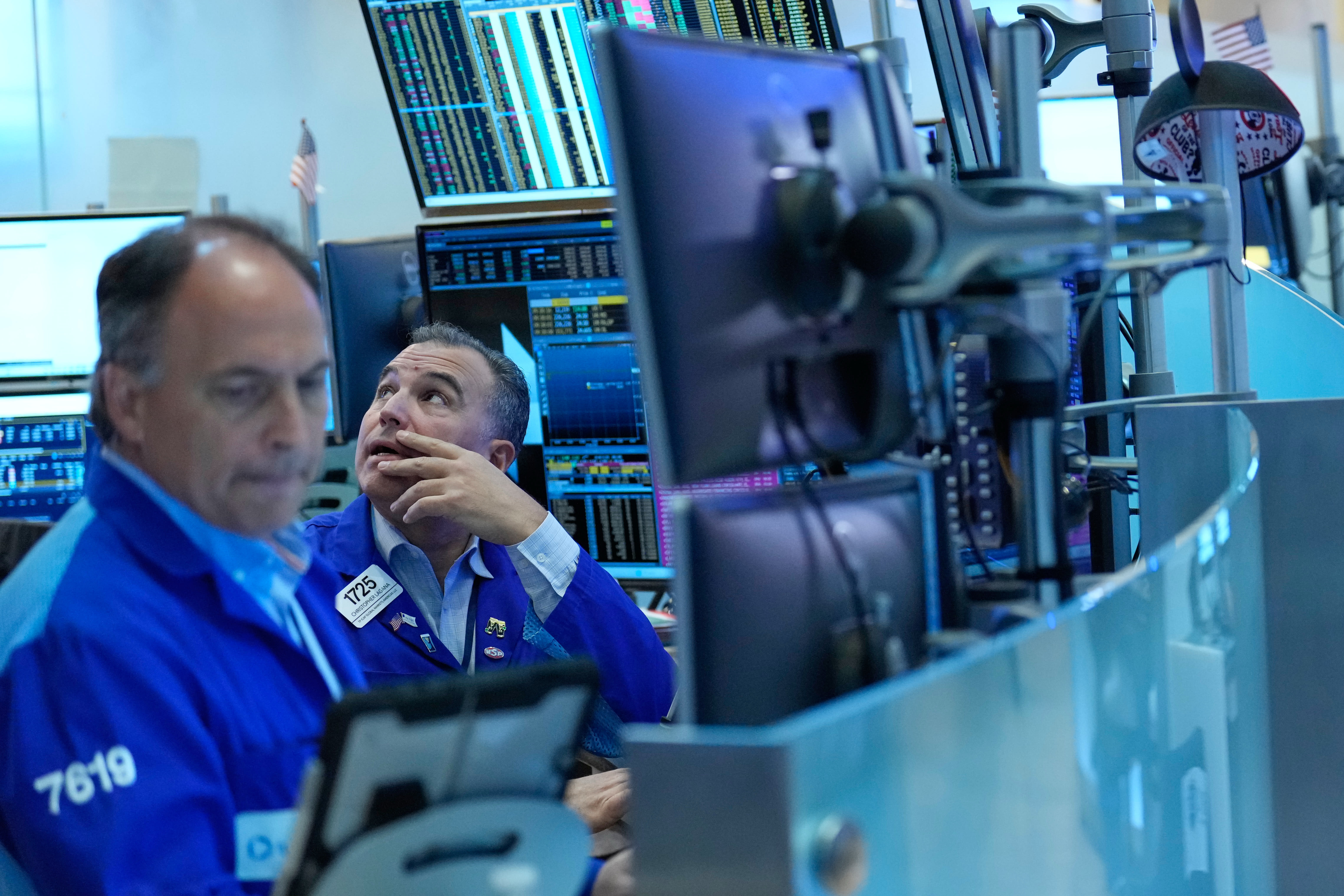 بازار تاب آور سهام در حال چشمک زدن علائم هشدار دهنده است