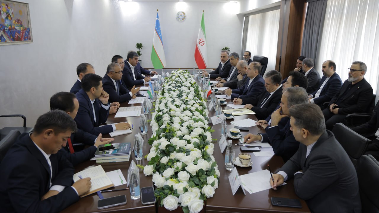 ازبکستان و ایران روابط کشاورزی را از طریق مجمع تجاری تعمیق می دهند
