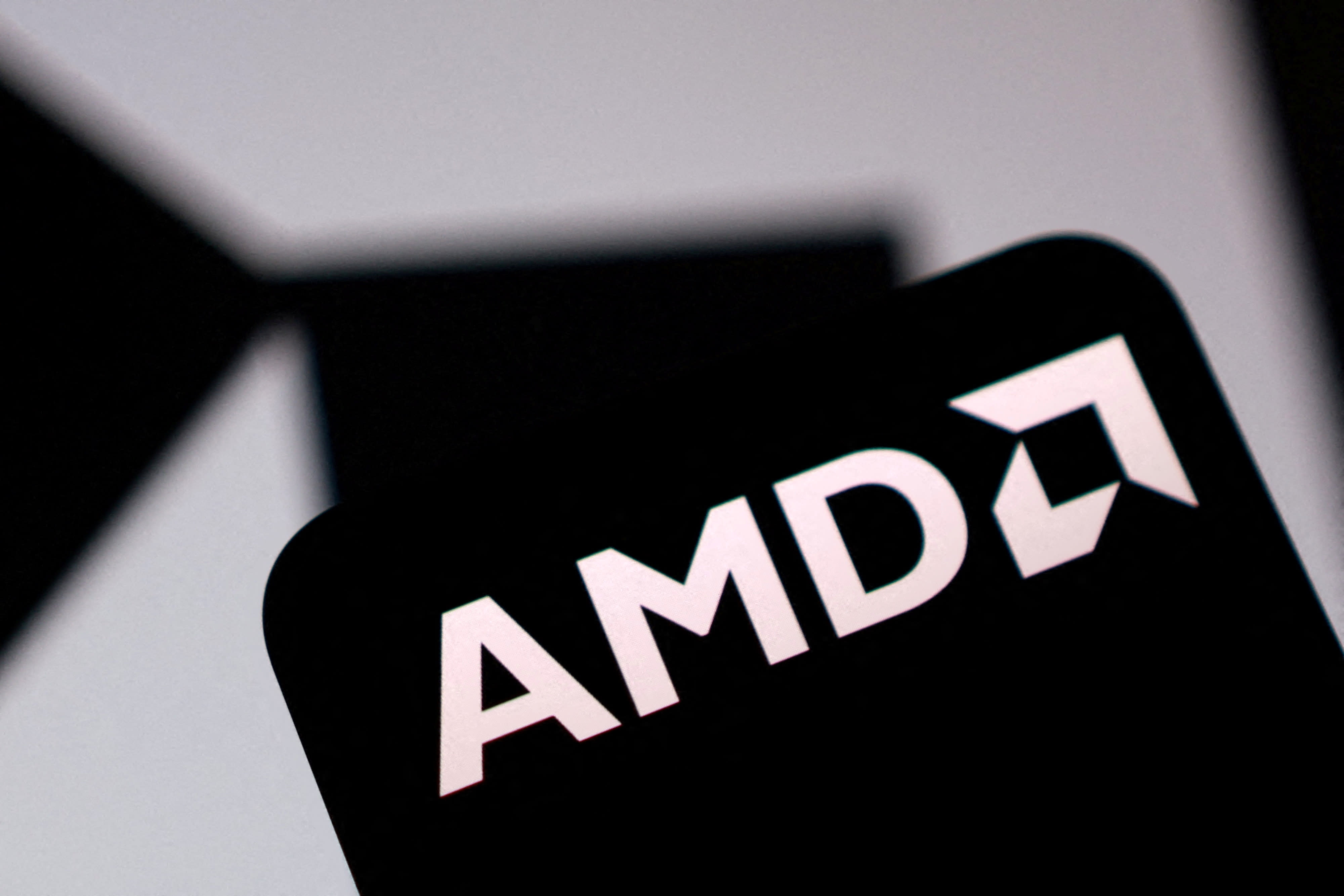 سهام AMD با جهش نیمه هادی ها به رکورد جدیدی رسید: نمودار روز