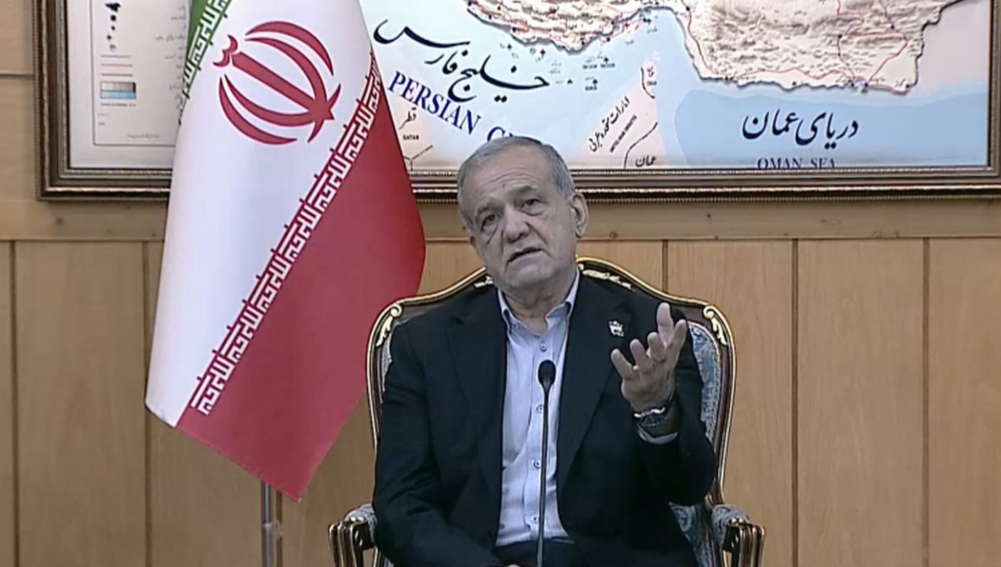 ایران با تمام توان مقاومت می کند – پزشکیان