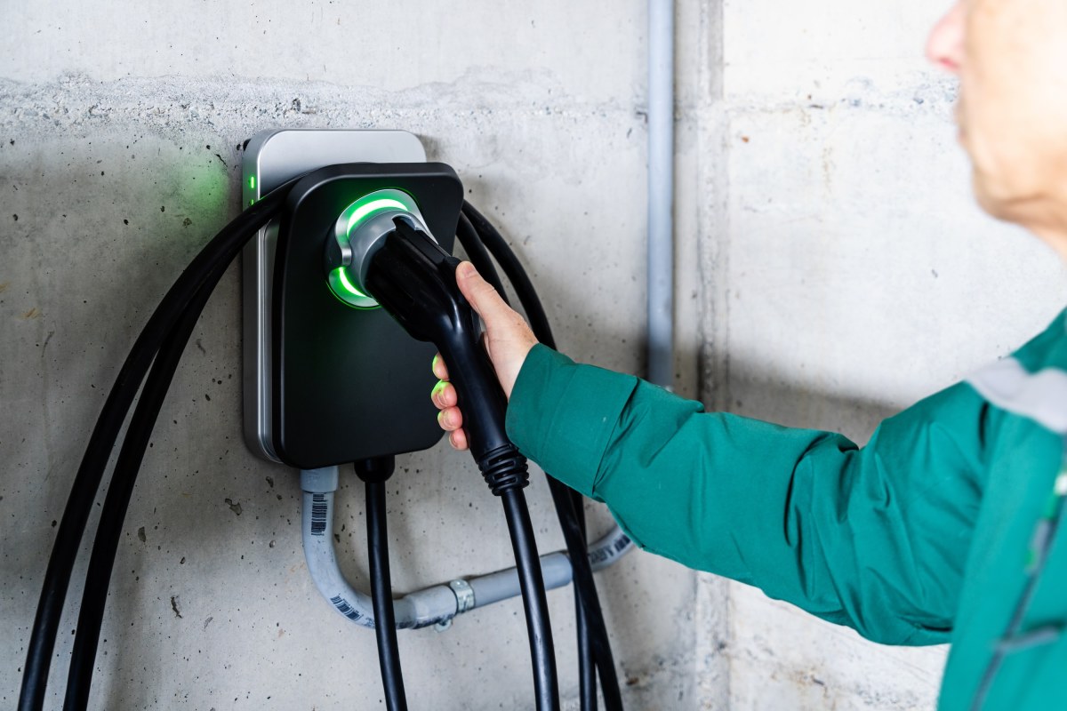 Noble Carbon نشان می دهد که چگونه شارژر EV را بدون درد در TechCrunch Disrupt نصب می کند