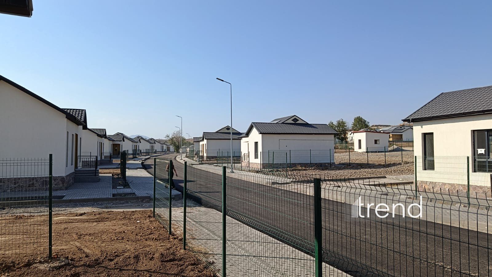 آذربایجان ساخت 242 خانه در جهانگیربیلی زنگیلان را به پایان رساند (عکس)