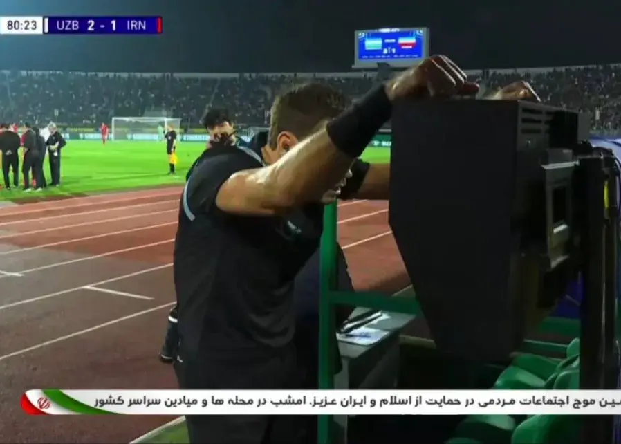 فاصله ۲۴۰ کیلومتری داوران بازی از یکدیگر/ باورنکردنی: بازی تیم ملی در فرغانه، VAR در تاشکند!