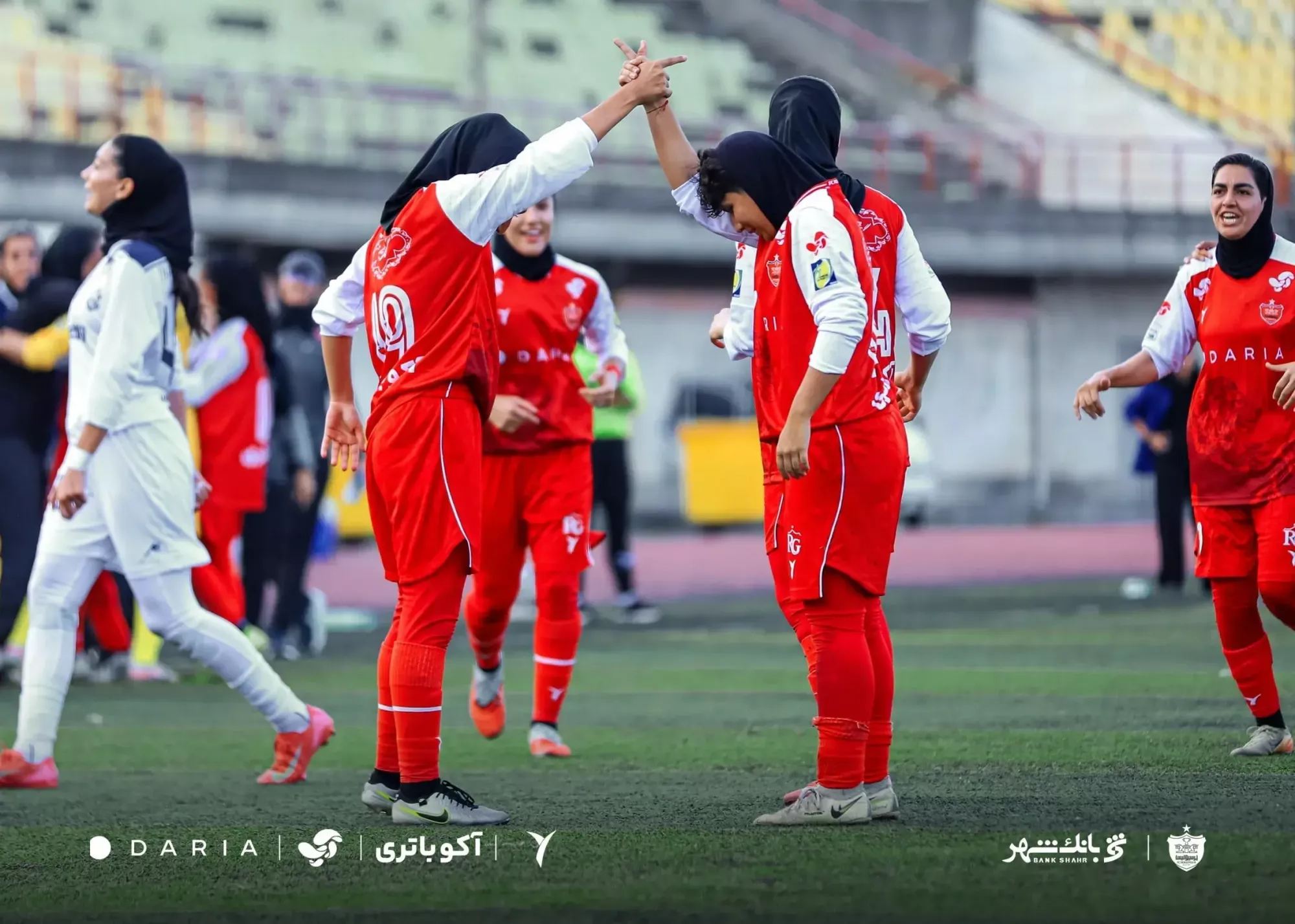 ملوان 0 – پرسپولیس 4/ آتش بازی و انتقام زنان پرسپولیس در رشت
