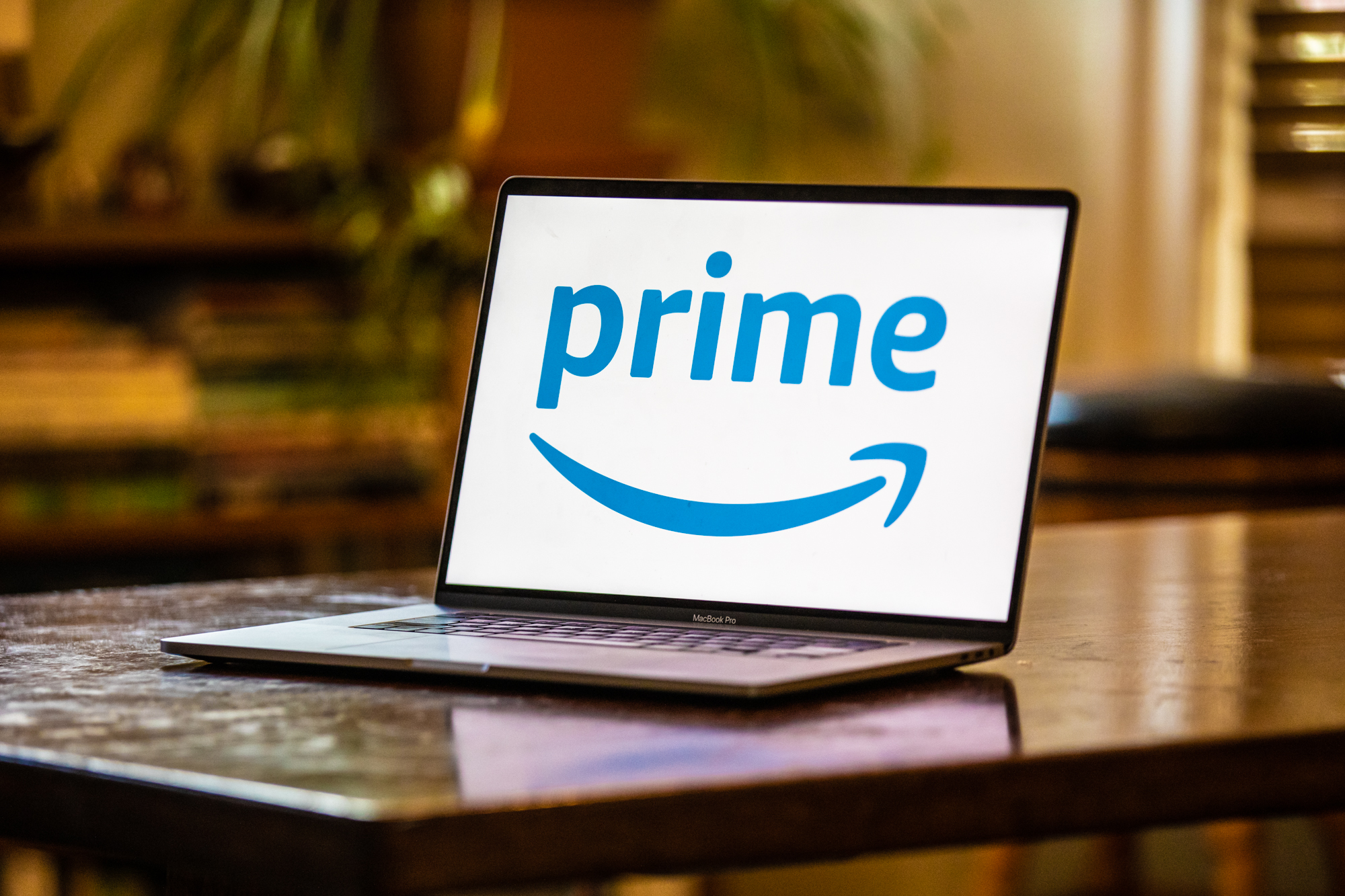 ممکن است Prime را به عنوان یک گزینه حمل و نقل در سایت هایی غیر از آمازون ببینید. چگونه کار می کند