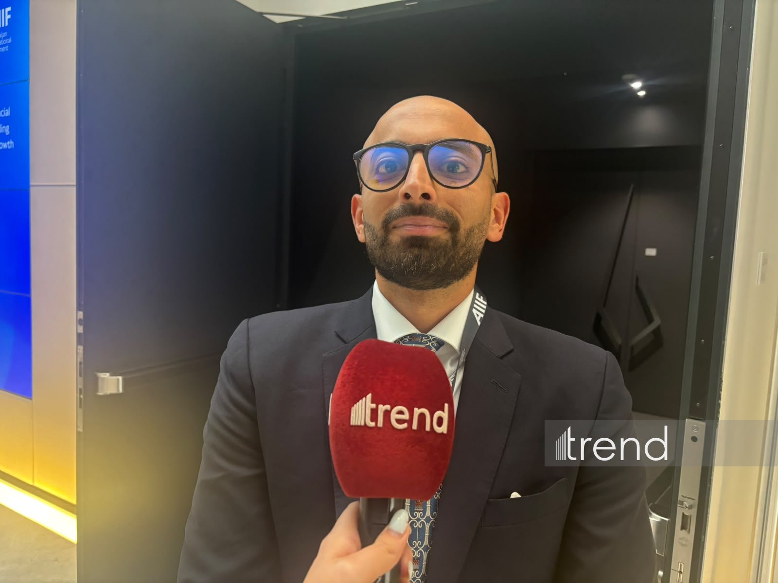 WEF برای همکاری با AZPROMO تحت ابتکار Star FDI (انحصاری)